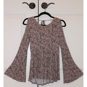 Floral Wide Arm Blouse